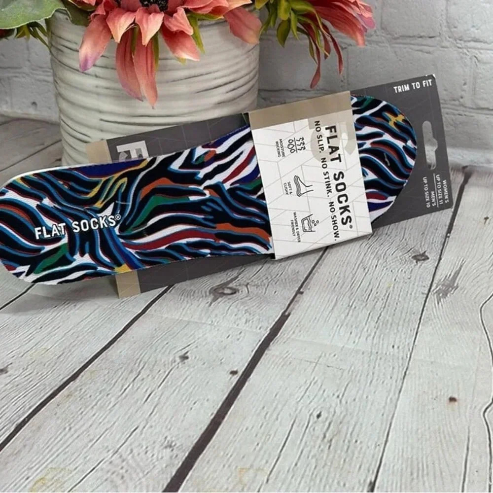 NWT flat socks trim to fit shoe liner
